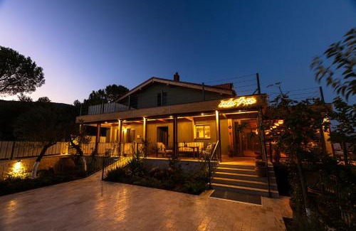 Edremit House | Ida Trio