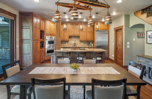 Sandpoint House | Idaho Club Fairway Custom Home with Hot Tub