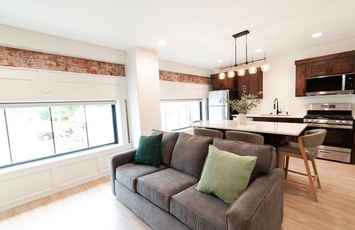 Lava Hot Springs Apartment | Idaho Falls Theme- Suites of Lava #7