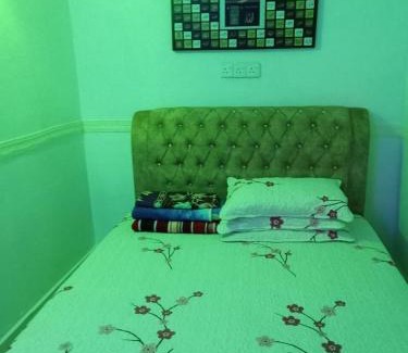 Kampung Bukit Bunga House | IdaSari Guest House Bukit Bunga