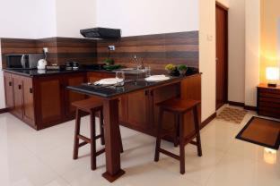 Rathmalana Hotel | Iddamal Apartments