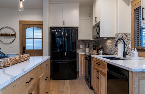 Tamarack Resort House | Ideal 2 Bedroom Townhome | Ski in/Ski Out