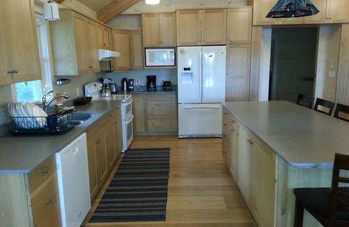 Gray House | Ideal 2-family, Huge Main Room, Great Beach, Screened Porch/Patio with Fireplace