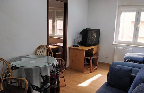 Oeste Apartment | IDEAL APARTMENT FOR GROUPS. NEXT TO THE CENTER. WIFI