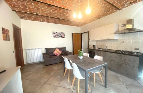Castell'Alfero Apartment | Ideal apartment for couple and family in the heart of Monferrato