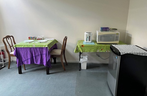 Riley Park-Little Mountain House | * IDEAL COZY PRIVATE SUITE W 2 BEDROOMS - NEAR YVR DOWNTOWN