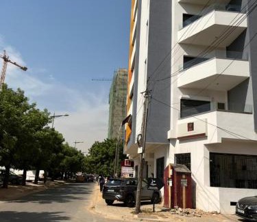 Grand Dakar Apartment | Ideal F4
