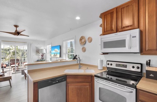 Islamorada Hotel | Ideal Family Haven w/Kitchen, Grill facilities near Breathtaking Ocean access