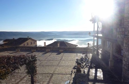 Alocen Cottage | "Ideal for families" - Spend 2 nights for € 560. From March 21 to April 2, 2019