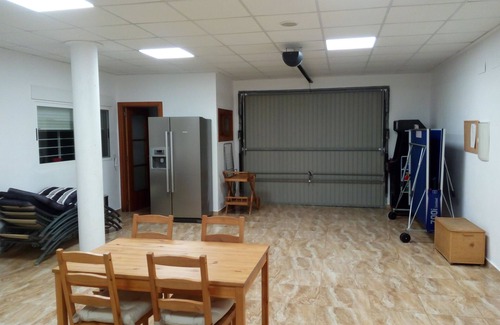 Alginet Villa | Ideal for families very quiet