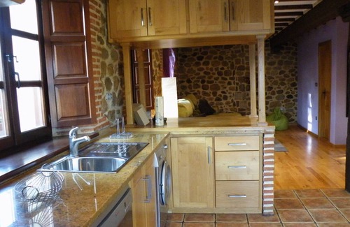 Los Corrales de Buelna House | Ideal for family holiday stays