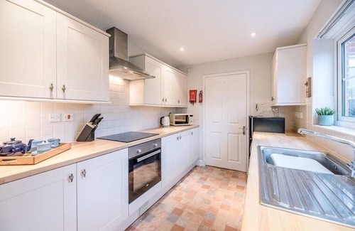 Reydon House | Ideal holiday home for a traditional fun filled seaside holiday or short break.