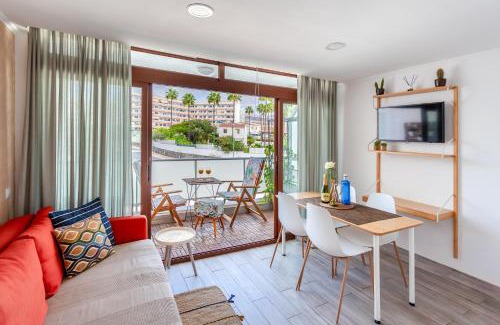 Playa del Ingles Apartment | Ideal Location Beach Flat