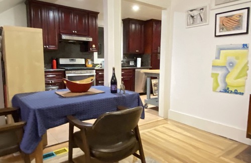 Emeryville House | Ideal Location! Large Flat! SF UCBerkeley Oakland