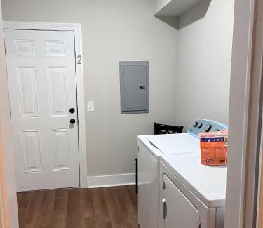 Wilson Apartment | Ideal Location Spacious
