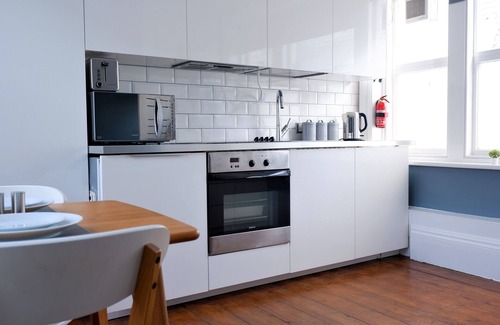 Bristol Old City Apartment | Ideal location! Studio flat in heart of the city