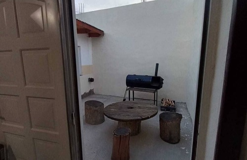 Puerto Madryn House | Ideal lodging for 5 people with patio, barbecue and garage in Puerto Madryn