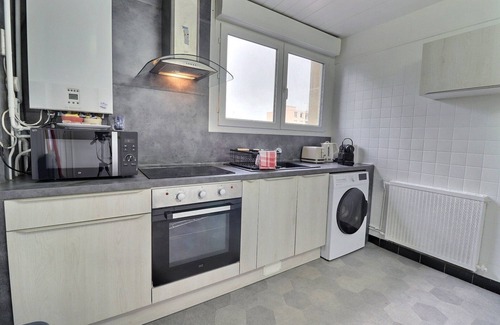 Troyes Apartment | ideal PRO/family*3 bdr*Comfort*balcony*WiFi