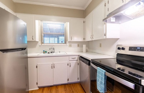 North Little Rock House | Ideal Retreat for a Tranquil Escape