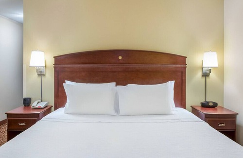 South Oklahoma City House | Ideal Room for a Romantic Getaway! Free Breakfast