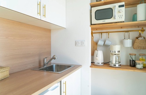 Perols Apartment | Ideal stay, with beaches, ponds and tramway just around the corner! Apt 2