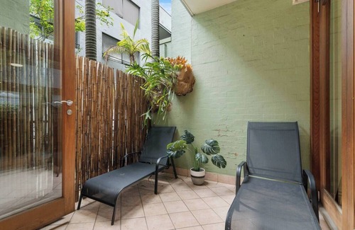 Ultimo House | Ideally located 3 BR (Parking)/Central-10 min walk