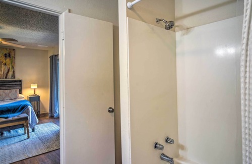 Highlands - Perkins House | Ideally Located Baton Rouge Townhome w/ Yard!