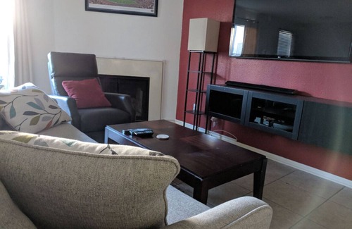 Astrodome Condo | Ideally located Medical Center Condo