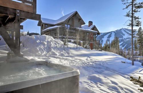 Winter Park House | Ideally Located Winter Park Townhouse with Hot Tub!