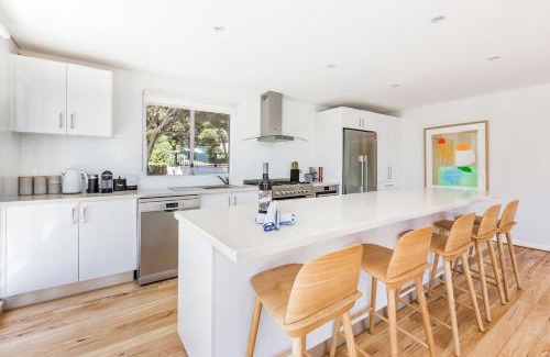 Yallingup House | Idlehour - Panoramic Retreat by Yallingup Beach