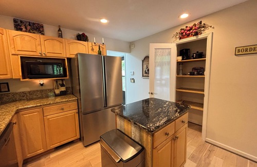 Murphy House | Idlewood - Escape to your dream mountain retreat in Western North Carolina