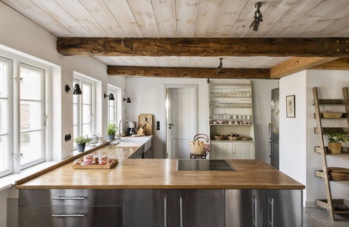Pommerby House | Idyll near the beach with oven, sauna and plenty of space for families