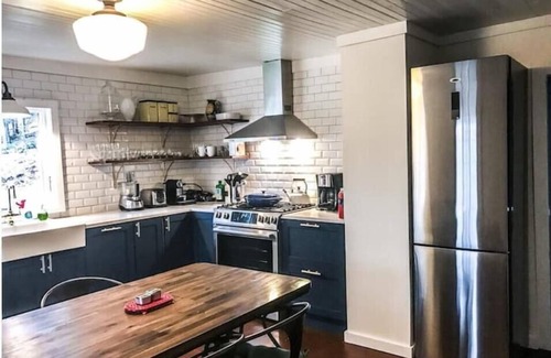 Milanville House | Idyllic, 1860s farmhouse on 16 wooded acres