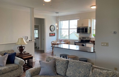 Cape Vincent Apartment | Idyllic 2 bedroom Apartment/Flat on Lake Ontario
