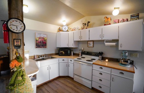 Driggs Apartment | Idyllic apartment near the Tetons and Yellowstone