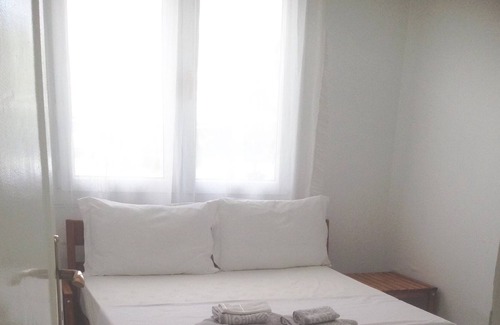 Buca Apartment | IDYLLIC BEACHSIDE GROUNDFLOOR APARTMENT BESIDE THE SEA IN DIKILI