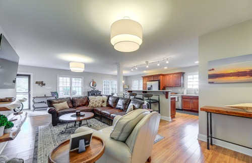 New Bern House | Idyllic + Central New Bern Home w/Screened Porch!