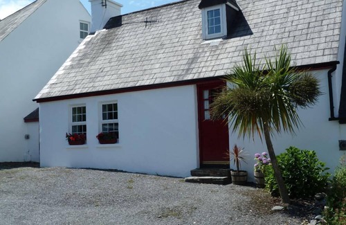 Skibbereen House | Idyllic cottage on the Atlantic coast in the south west of Ireland