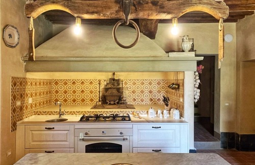 Monteriggioni Villa | Idyllic Countryside Retreat with Rustic Elegance
