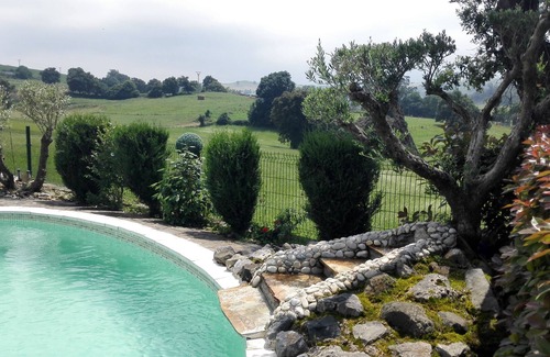 Sobremazas Villa | Idyllic detached house with gym pool and jacuzzi