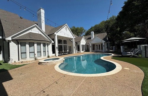 Cedar Hill House | Idyllic for special events central to Dallas/Arlington/Grand Prairie/Fort Worth