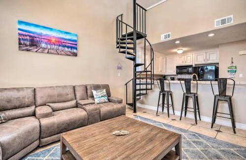 Walden on Lake Conroe Apartment | Idyllic Montgomery Condo with Pool and Lake View!