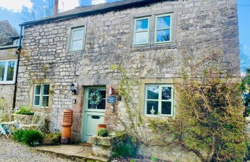 Taddington House | Idyllic, rustic, traditional cottage in rural village with wood burner and a great local pub