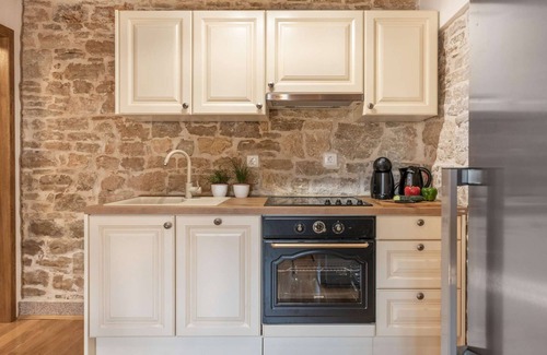 Sveti Lovrec House | Idyllic situated holiday home for 6 persons