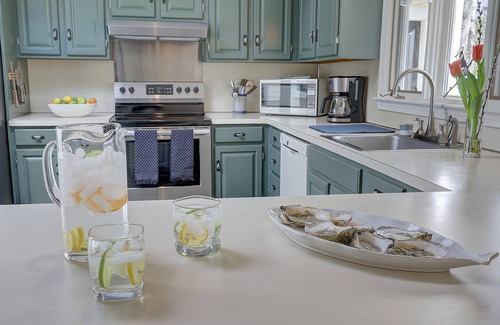 Cotuit House | Idyllic Summer in the Cotuit Coves.