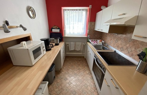 Dettelbach Apartment | Idyllic vacation apartment (95sqm) with 3 bedrooms, WiFi and views of the Steigerwald forest