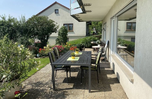 Dettelbach Apartment | Idyllic vacation apartment (95sqm) with 3 bedrooms, WiFi and views of the Steigerwald forest