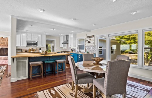 Morehead City House | Idyllic waterside home with a hot tub, open-concept layout, W/D, & central AC