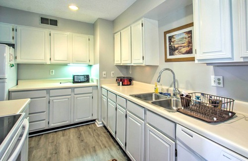 Nellysford Apartment | Idyllic Wintergreen Condo w/Resort Amenities