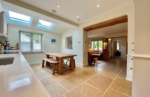 Blakeney House | Idyllic Woodland Retreat with Views - Forest of Dean